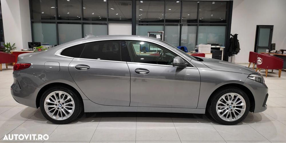 BMW Seria 2 218i Aut. Advantage - 9