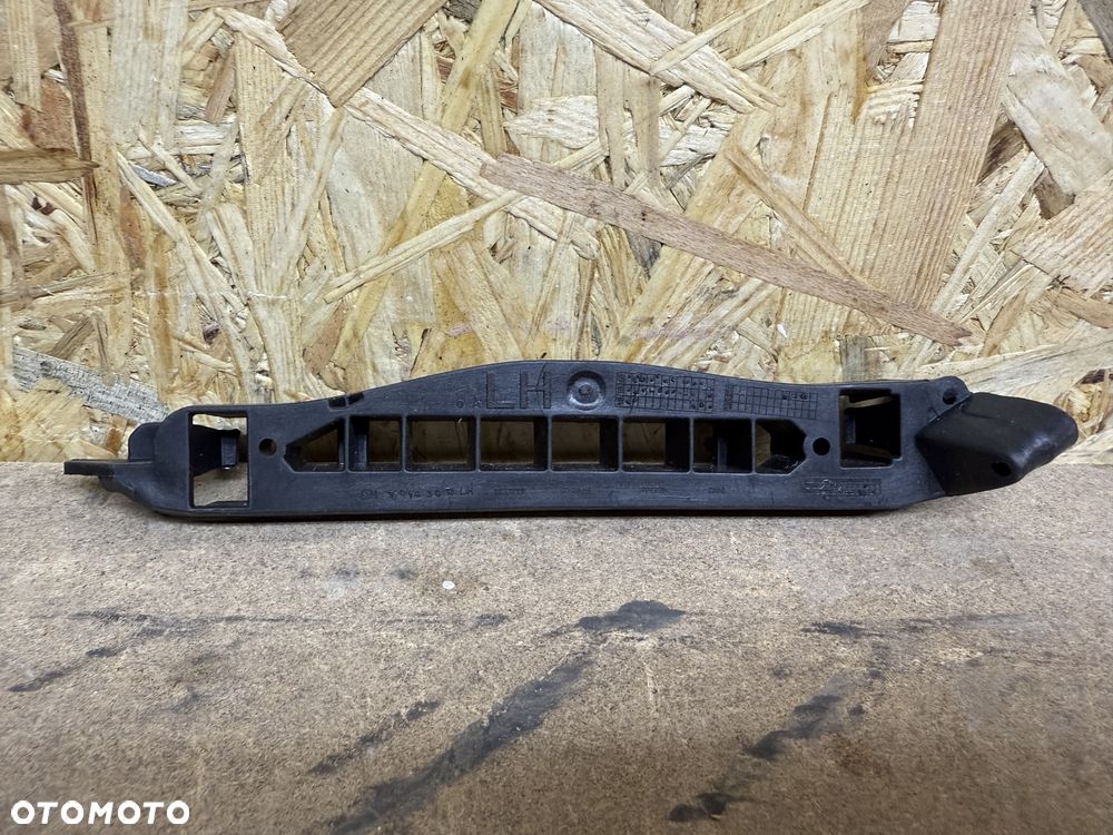 OPEL CORSA E ŚLIZG ZDERZAKA LEWY PRZÓD MOCOWANIE 39014302 K123/85 - 1