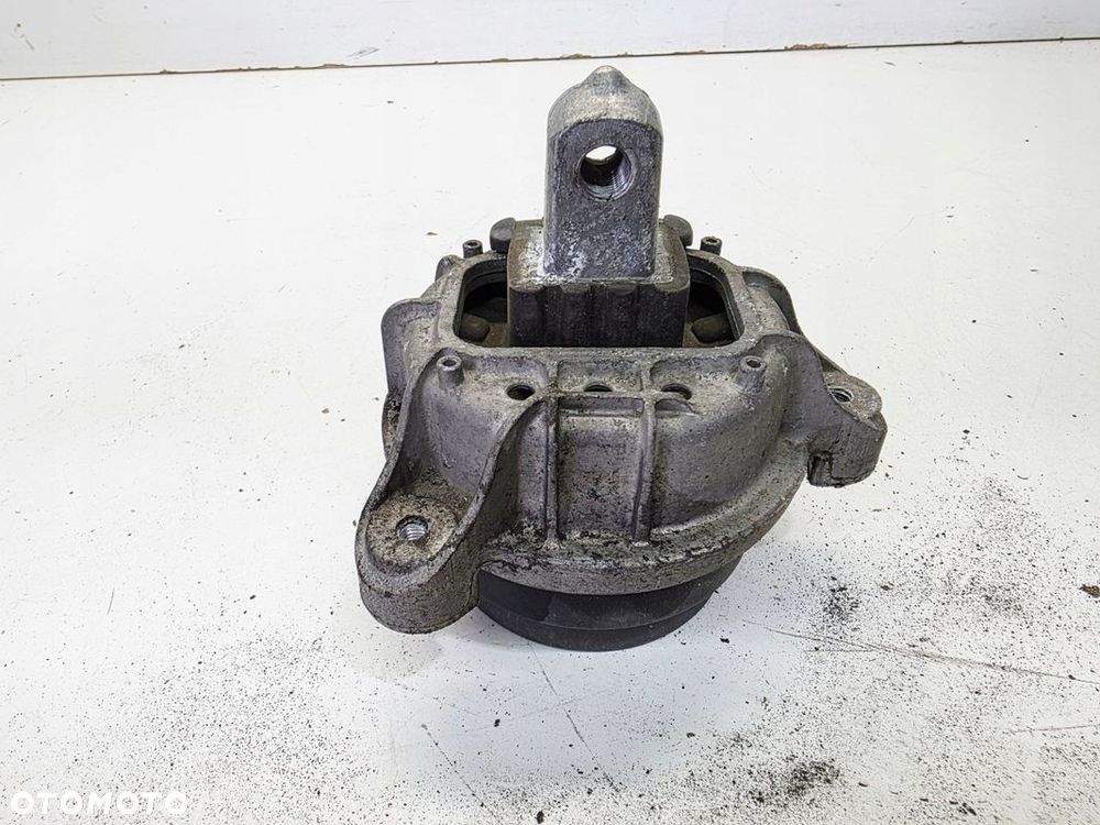 PODUSZKA ŁAPA SILNIKA PRAWA BMW 5 F10 6785602-01 - 2
