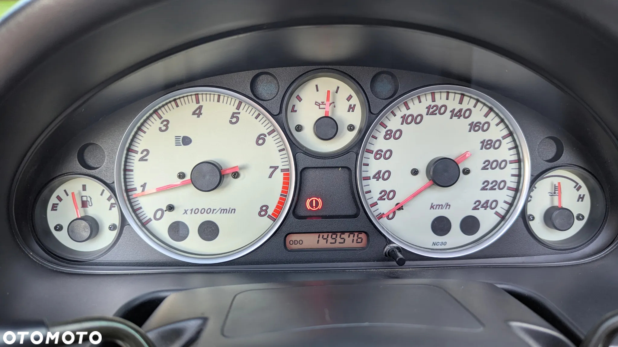 Mazda MX-5 1.6i 16V - 12
