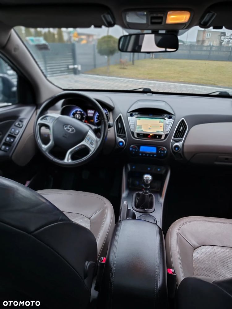 Hyundai ix35 2.0 CRDi 4WD Premium - 27