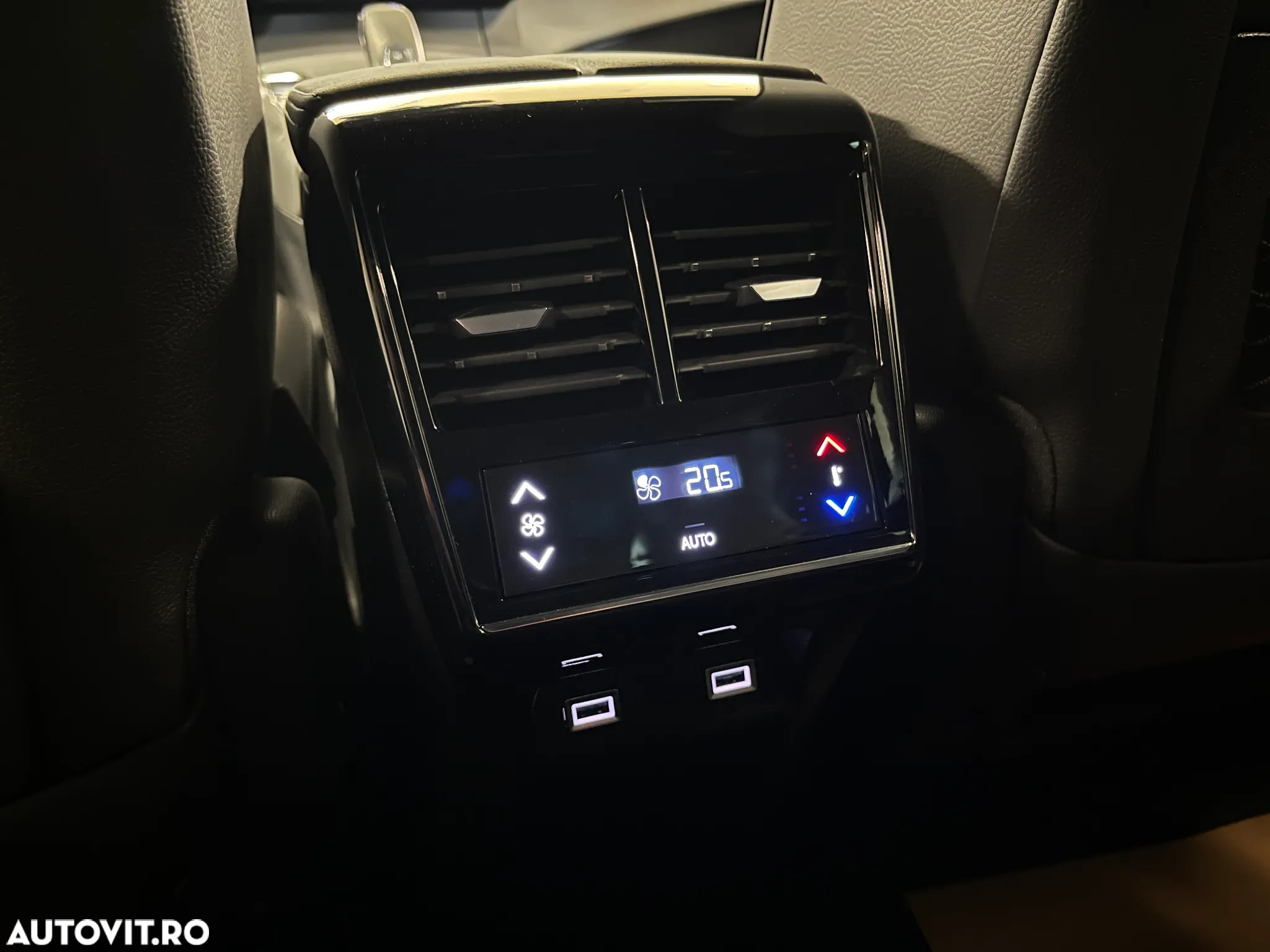 DS Automobiles DS 7 Crossback DS7 1.5 BlueHDi 130 S&S EAT8 RIVOLI - 26