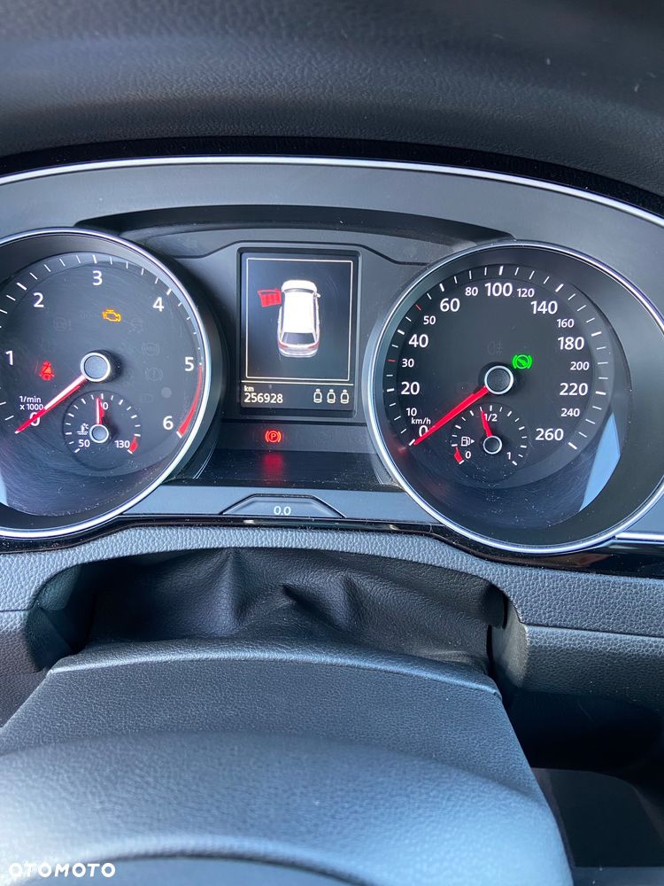 Volkswagen Passat 2.0 TDI BMT Highline DSG - 15
