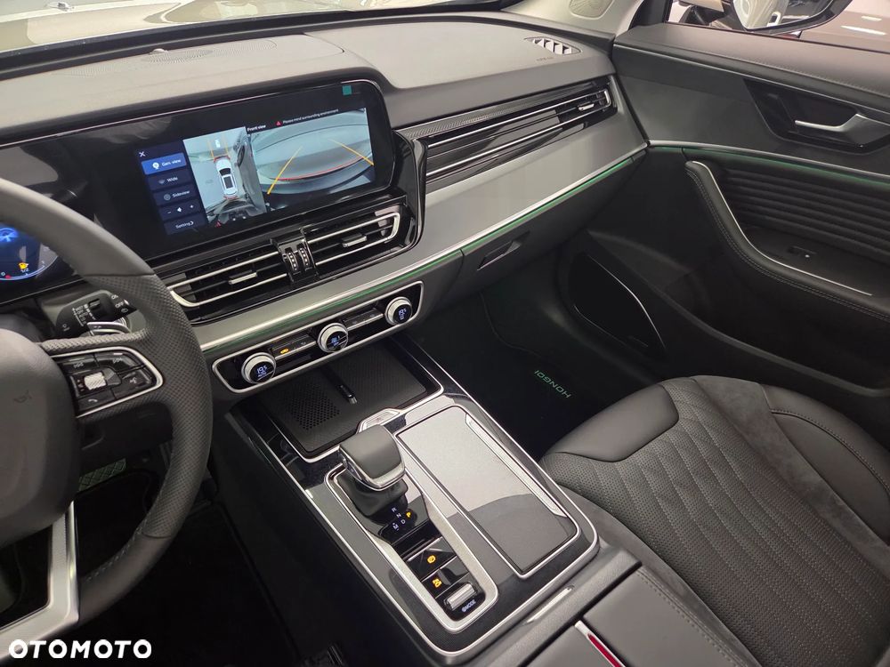 Hongqi HS5 2.0T Executive AWD - 18