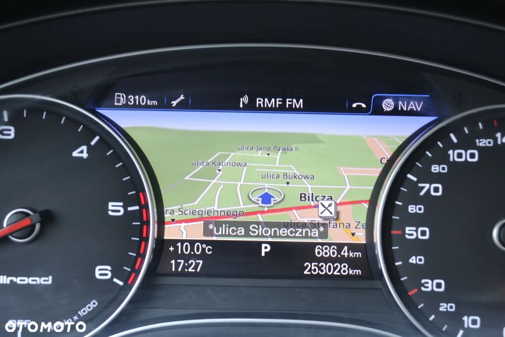 Audi A6 Allroad - 27