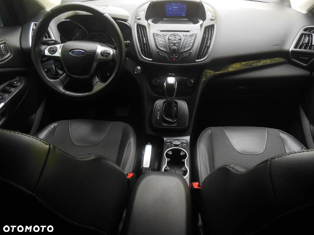 Ford Kuga 2.0 TDCi 4x4 Titanium - 16