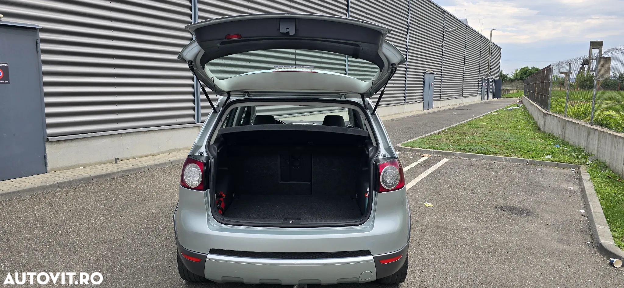 Volkswagen Golf Plus Cross 1.6 - 11