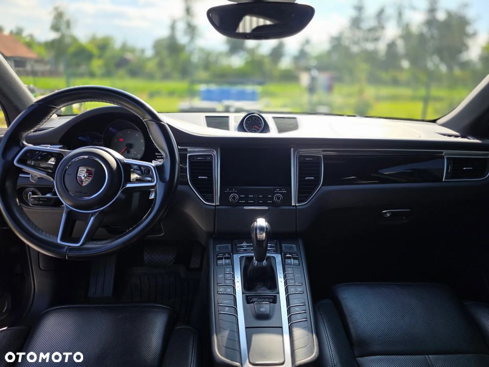 Porsche Macan S - 9