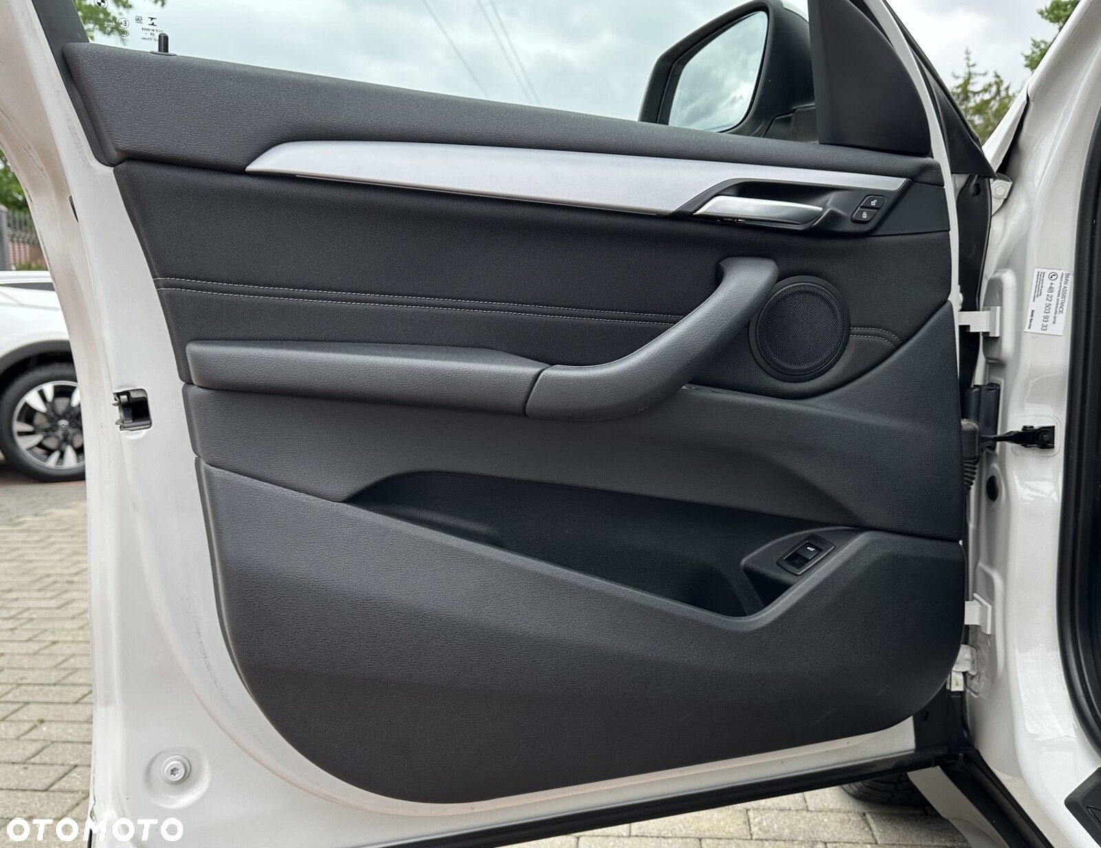 BMW X1 xDrive20d Advantage - 11