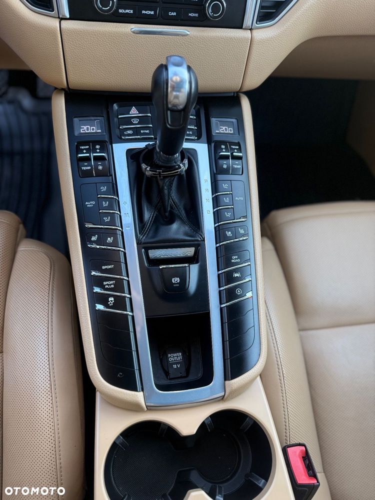 Porsche Macan S - 9