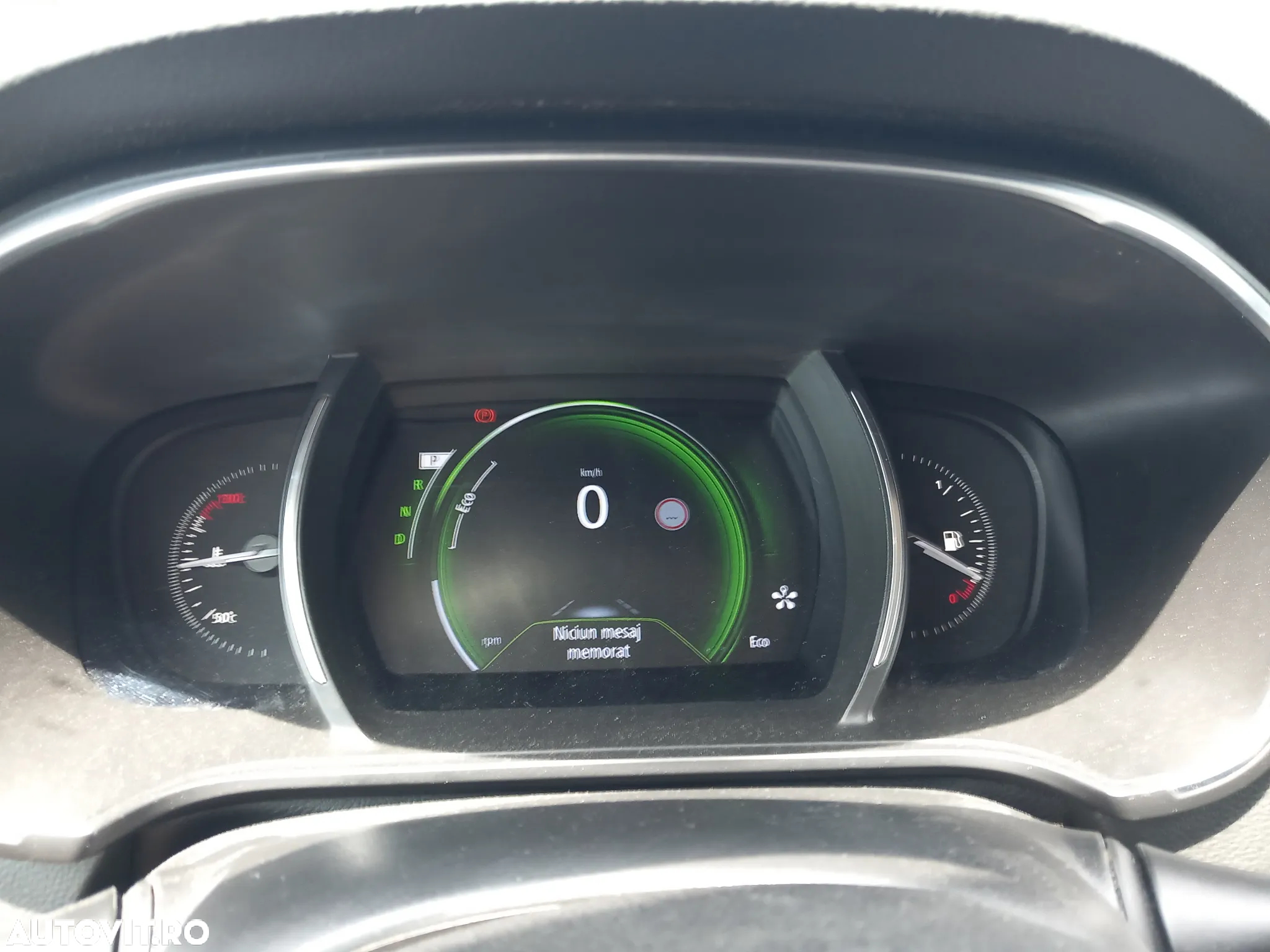 Renault Megane ENERGY dCi 110 EDC INTENS - 17