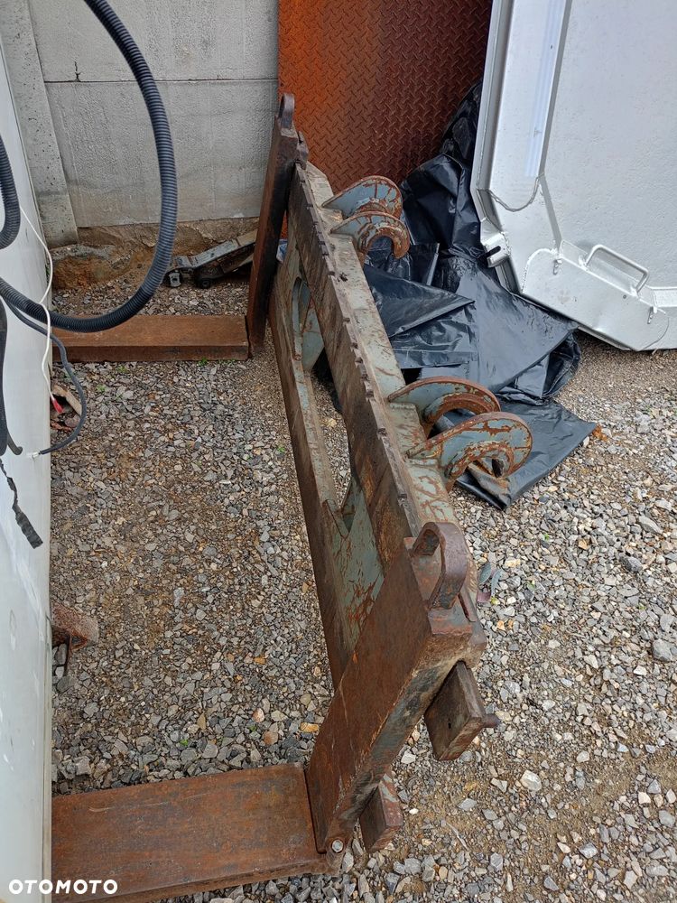 Inny Libherr 522 - 16