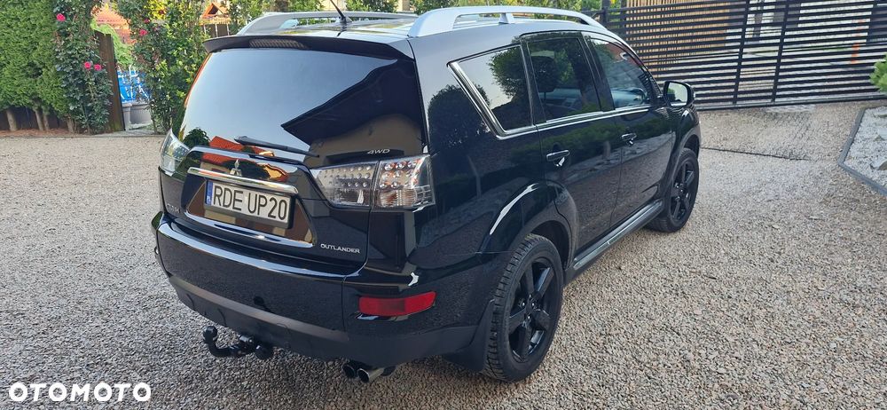 Mitsubishi Outlander 2.0 DID Intense + SE - 7