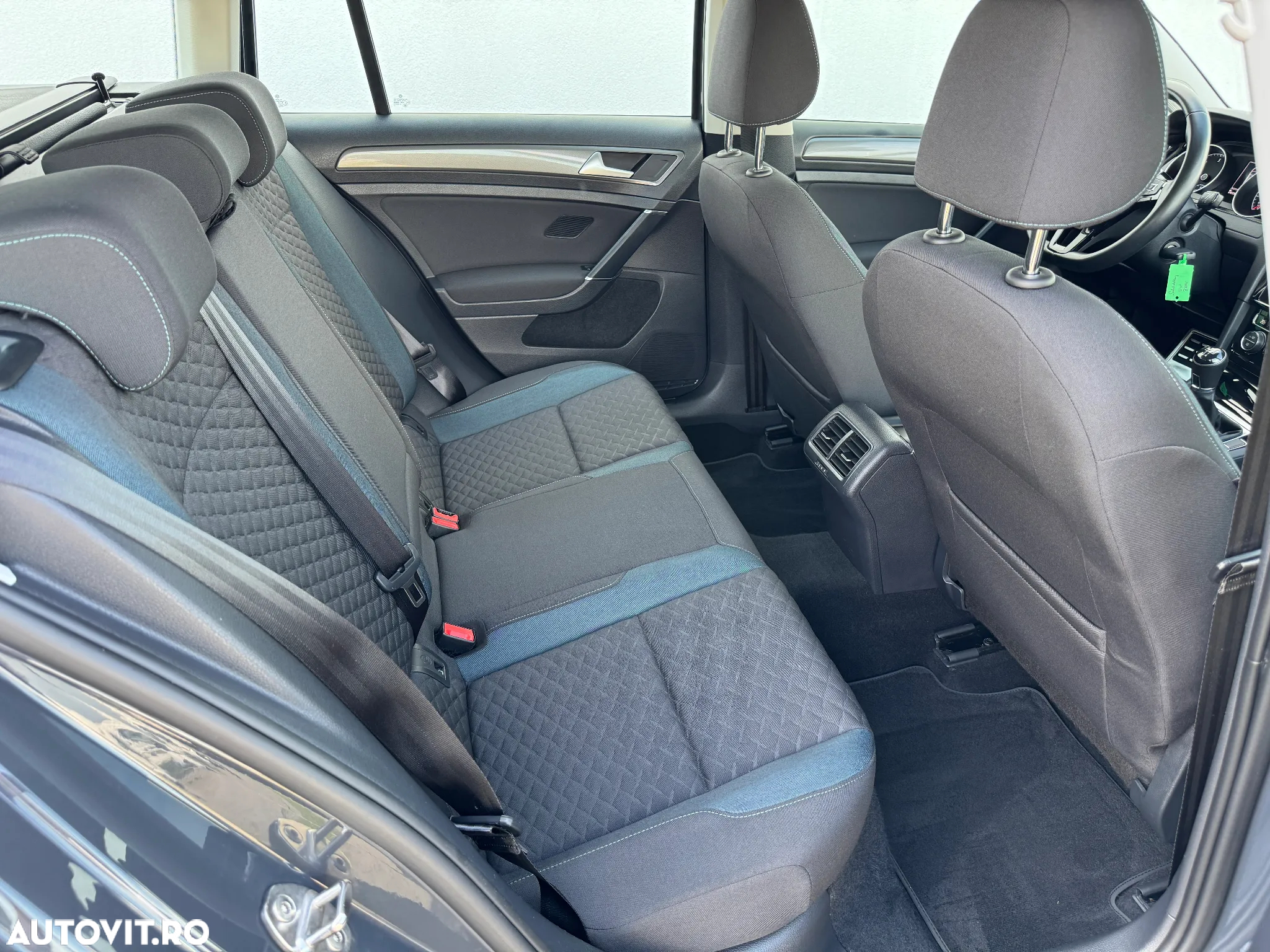 Volkswagen Golf 1.6 TDI (BlueMotion Technology) Comfortline - 5