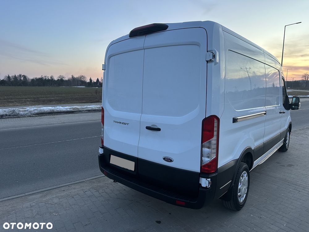 Ford Transit - 30
