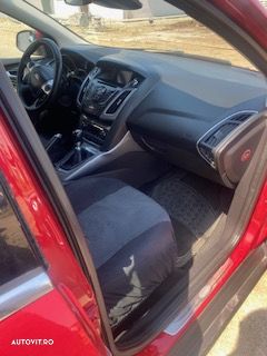 Ford Focus - 6