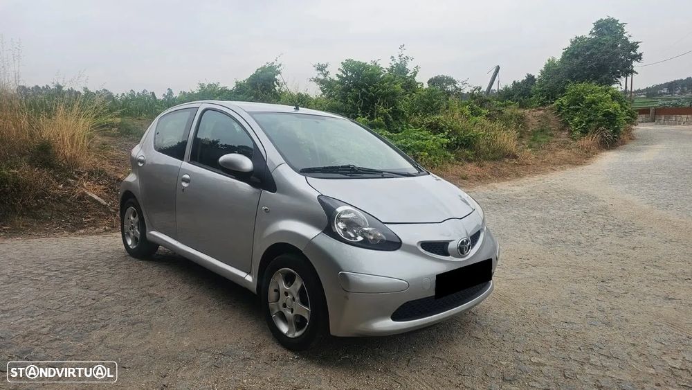 Toyota Aygo 1.0 + AC - 2