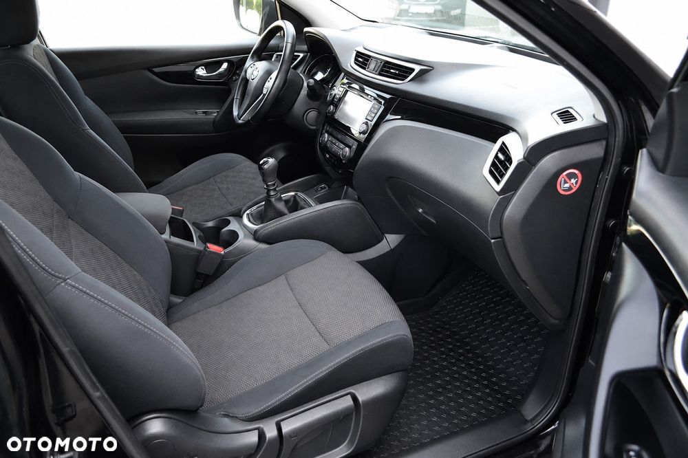 Nissan Qashqai 1.5 dCi N-Connecta - 7