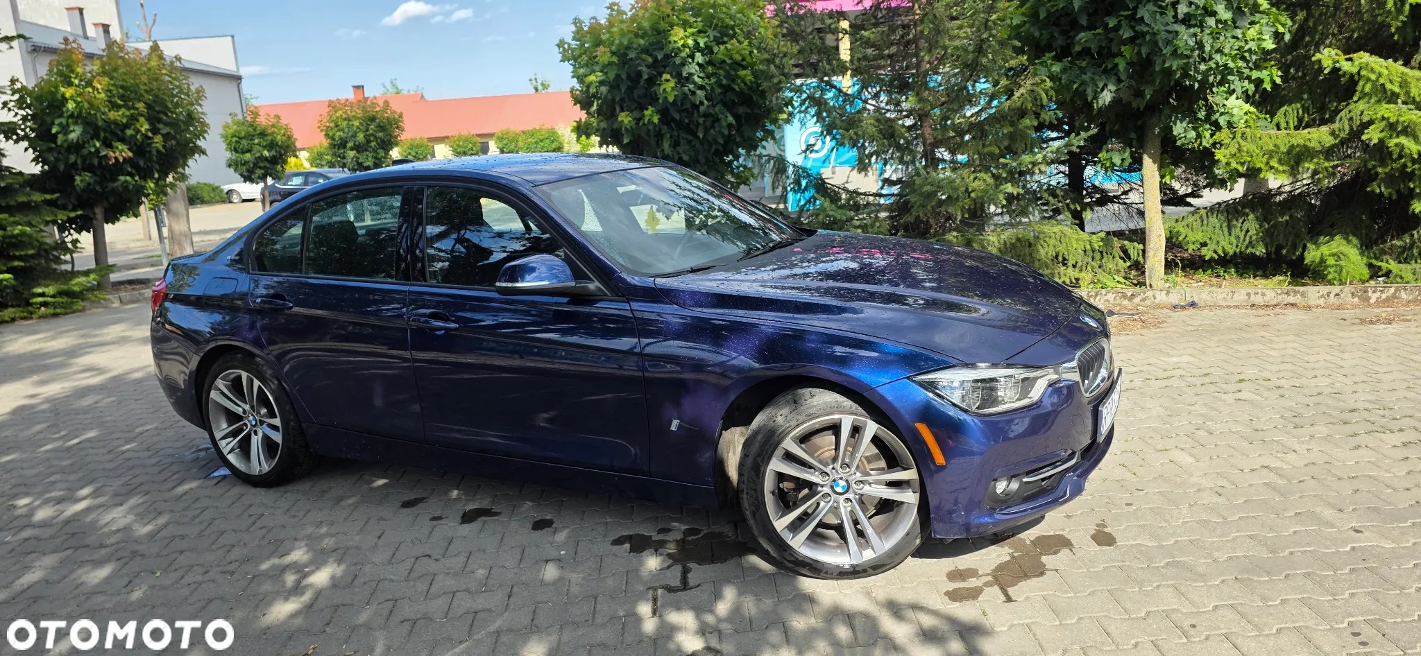 BMW Seria 3 330i Touring Sport Line - 2