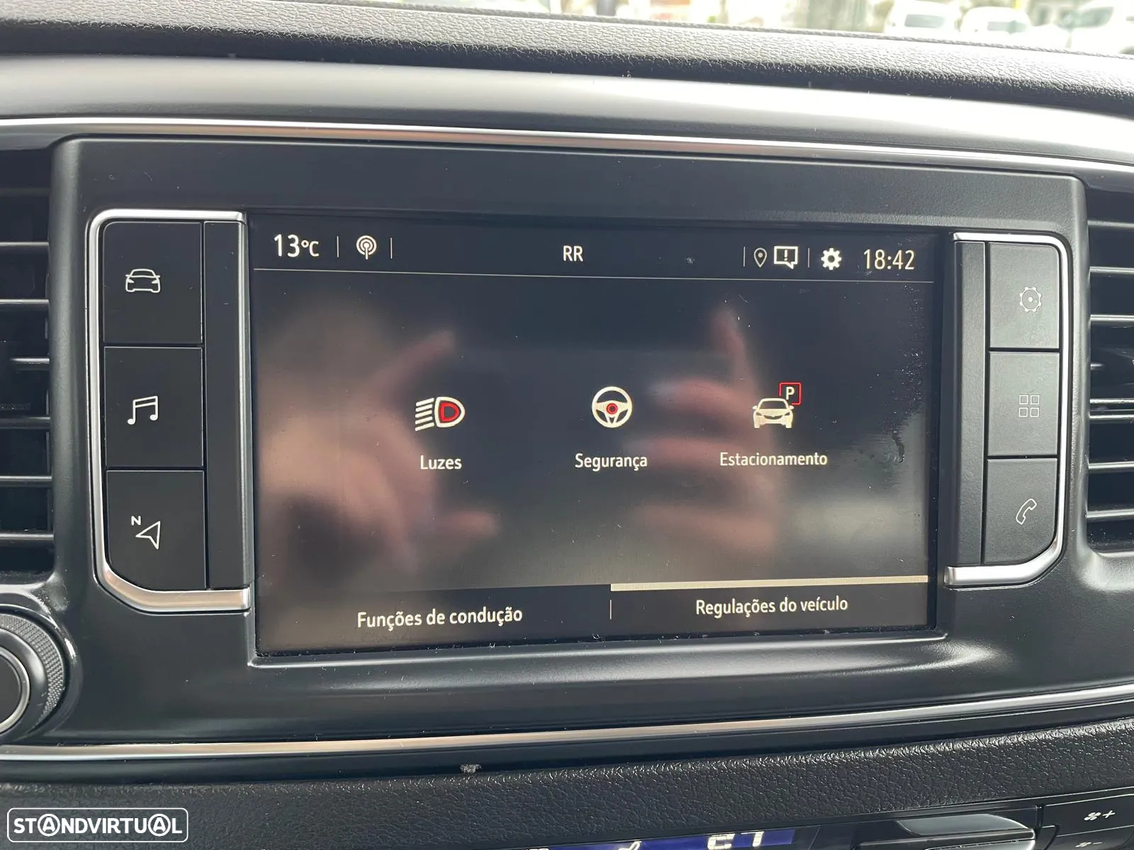 Opel Vivaro 1.5 CDTi L1H1 Essentia - 11