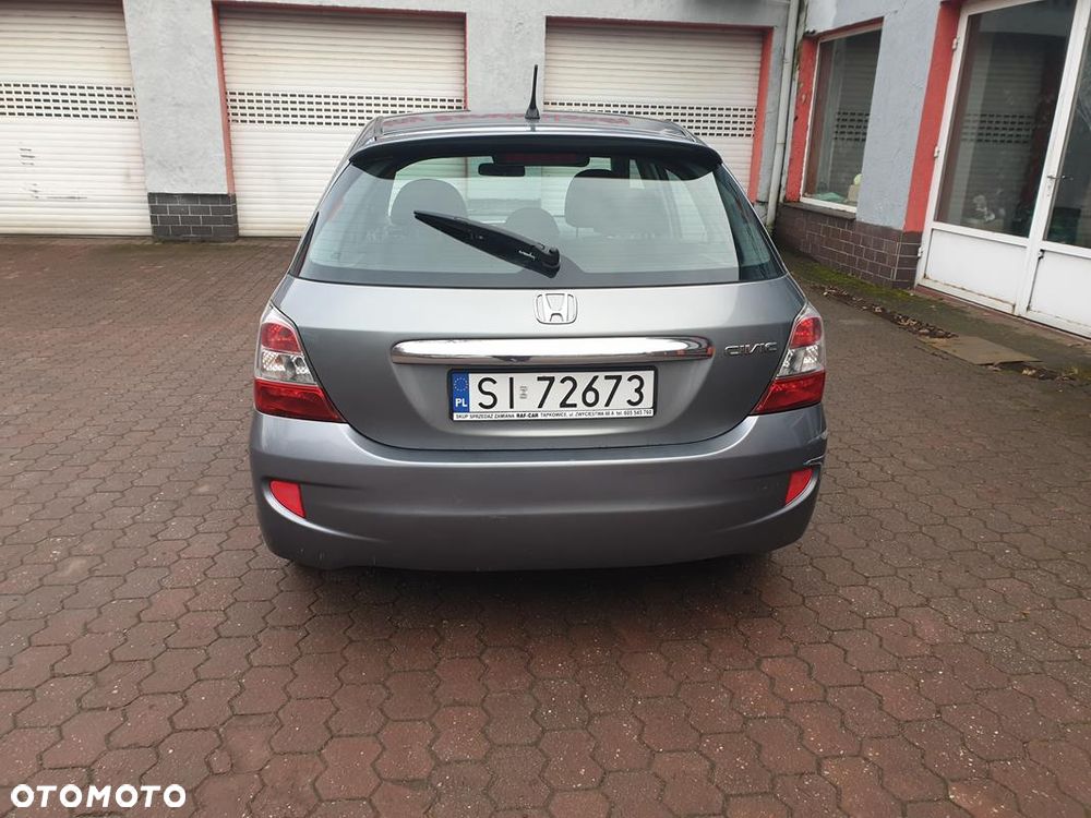 Honda Civic 1.4i LS - 5