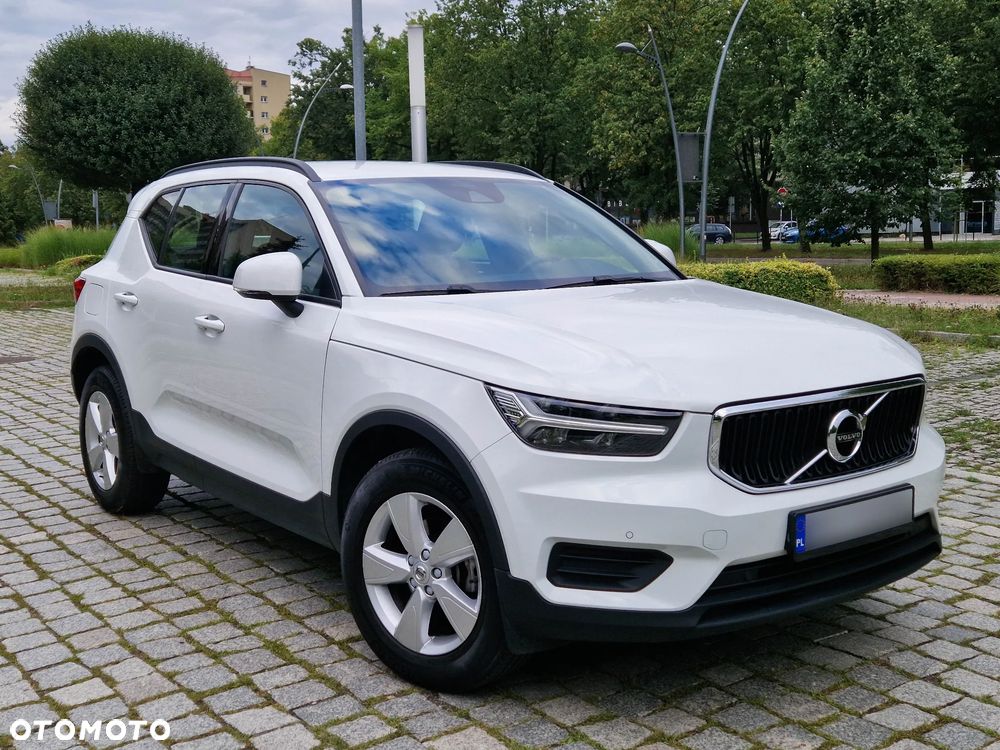 Volvo XC 40 T3 Momentum Core - 3