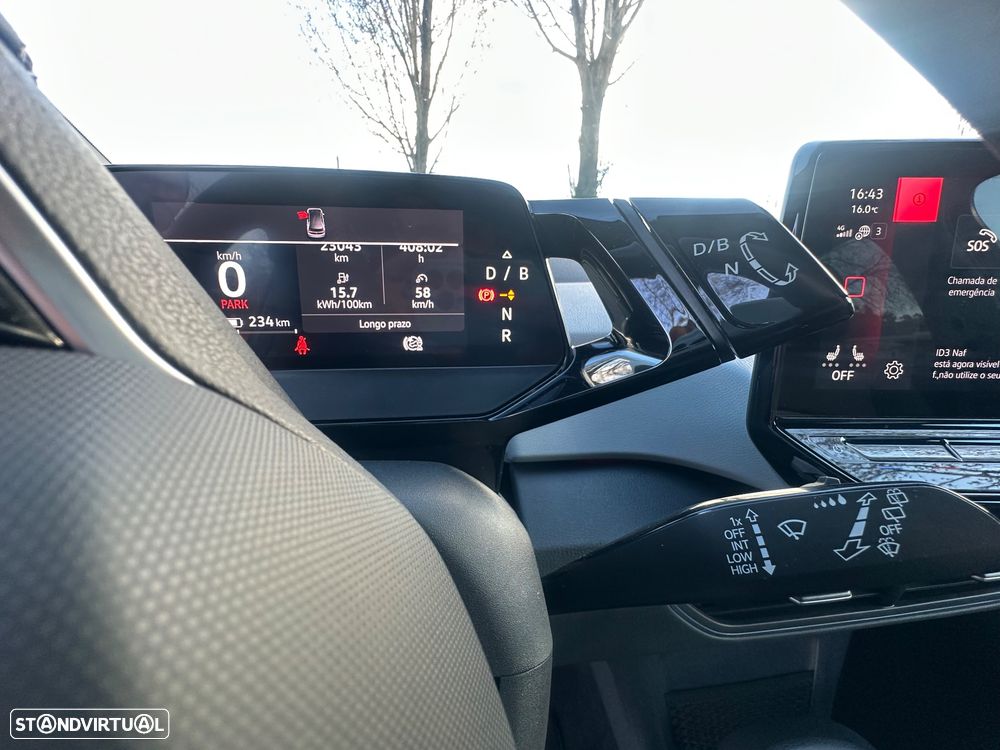 VW ID.3 Pro Performance - 12