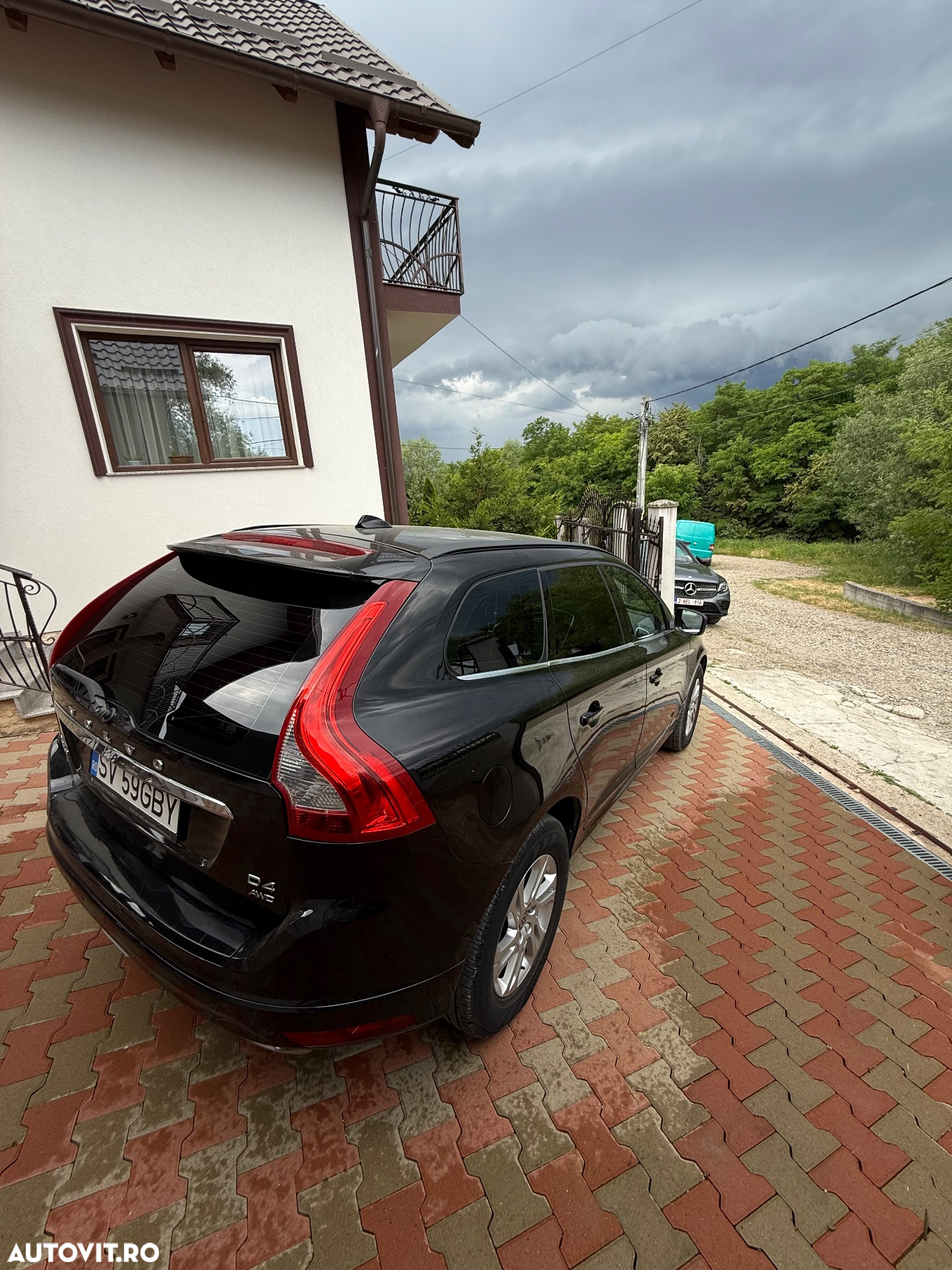 Volvo XC 60 D4AWD Kinetic - 5