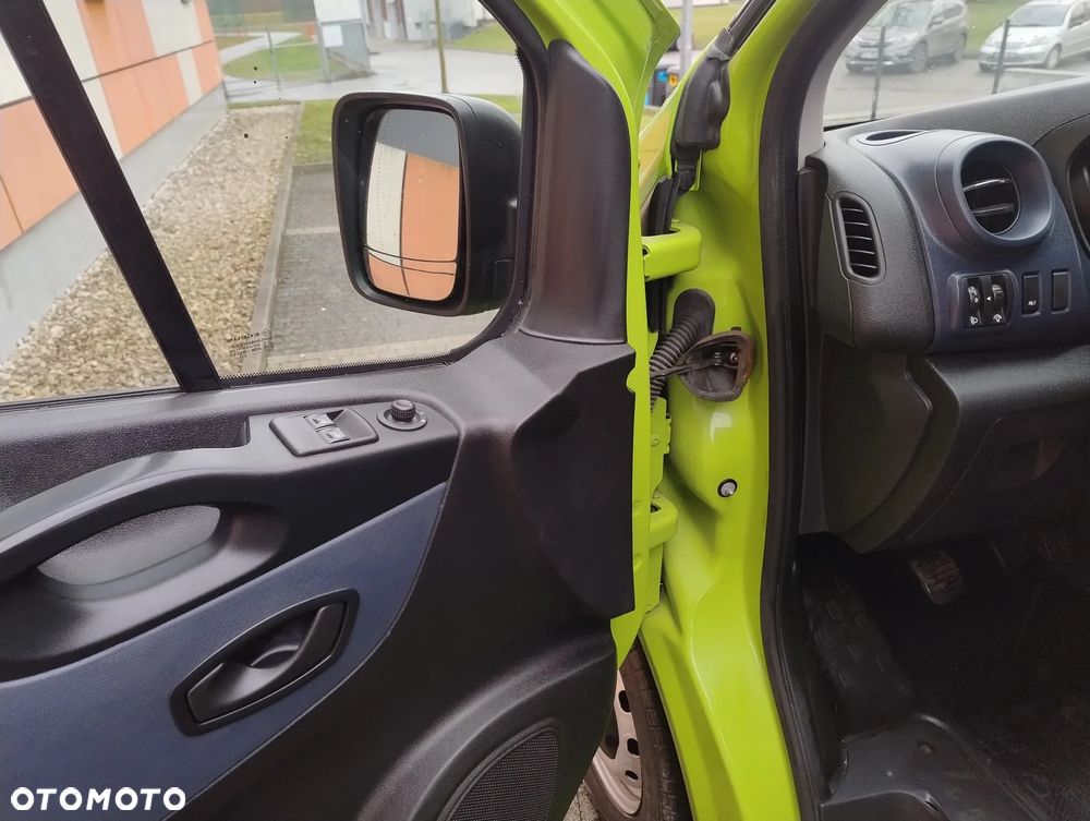 Opel VIVARO 1.6 CDTI (115KM) 6-BIEGÓW (L1H1) STAN SUPER IDEALNY 100% BEZWYPADKOWY LAKIER ORYGINALNY NIE MA RDZY SERWIS KM DO KOŃCA ! ! ! - 15