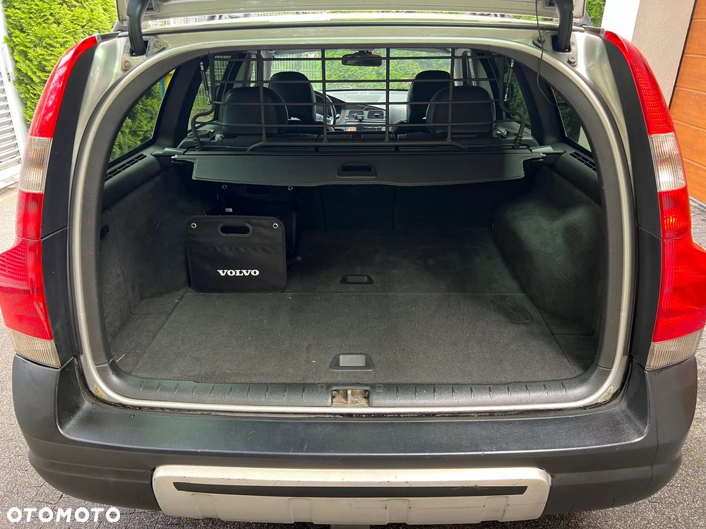 Volvo XC 70 AWD - 6