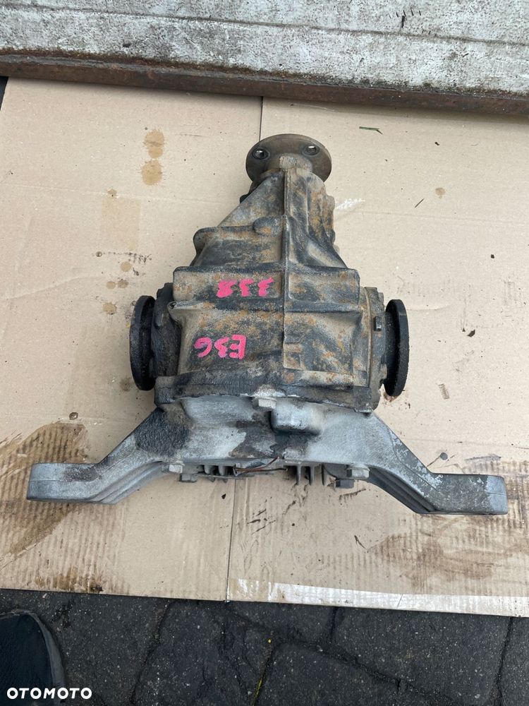 dyfer most bmw e36 1.6 1.8 2.0 i 3.38 mała głowa - 1