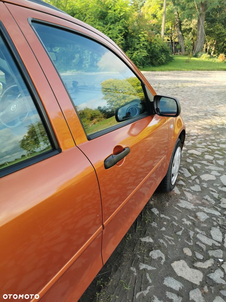 Mazda 2 - 8