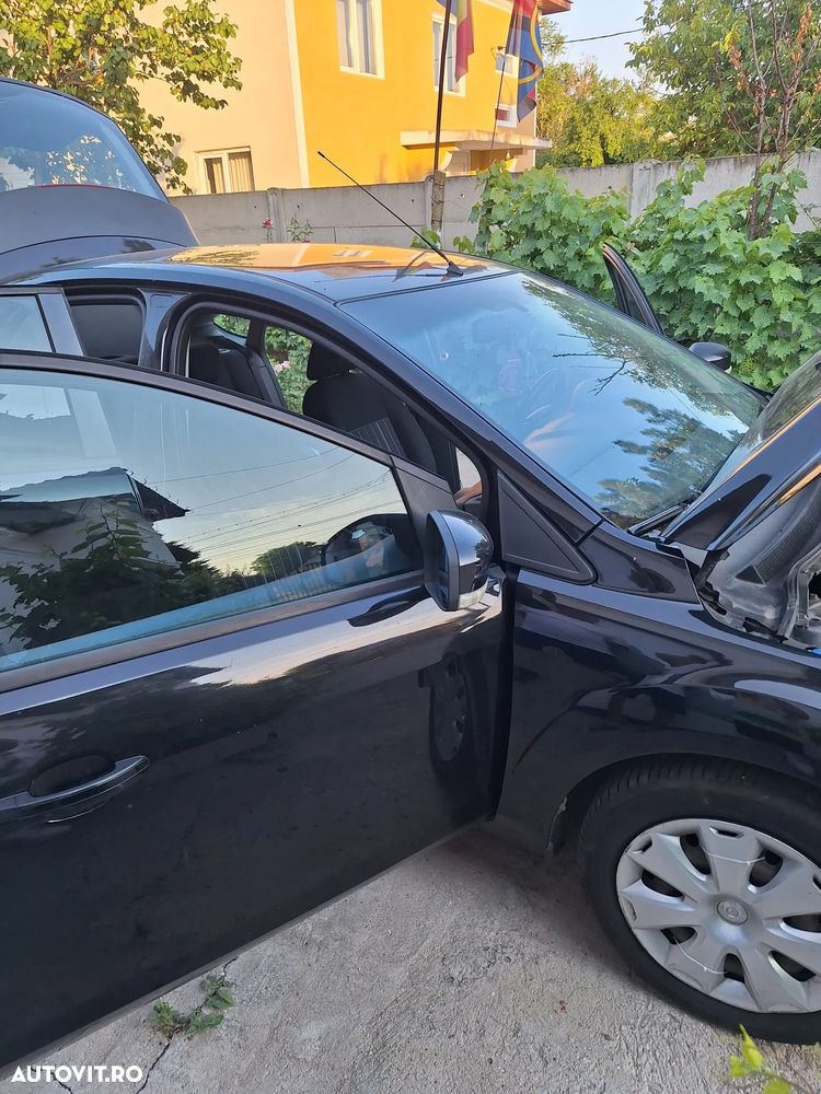 Ford Focus 1.6 TDCi Sport - 4