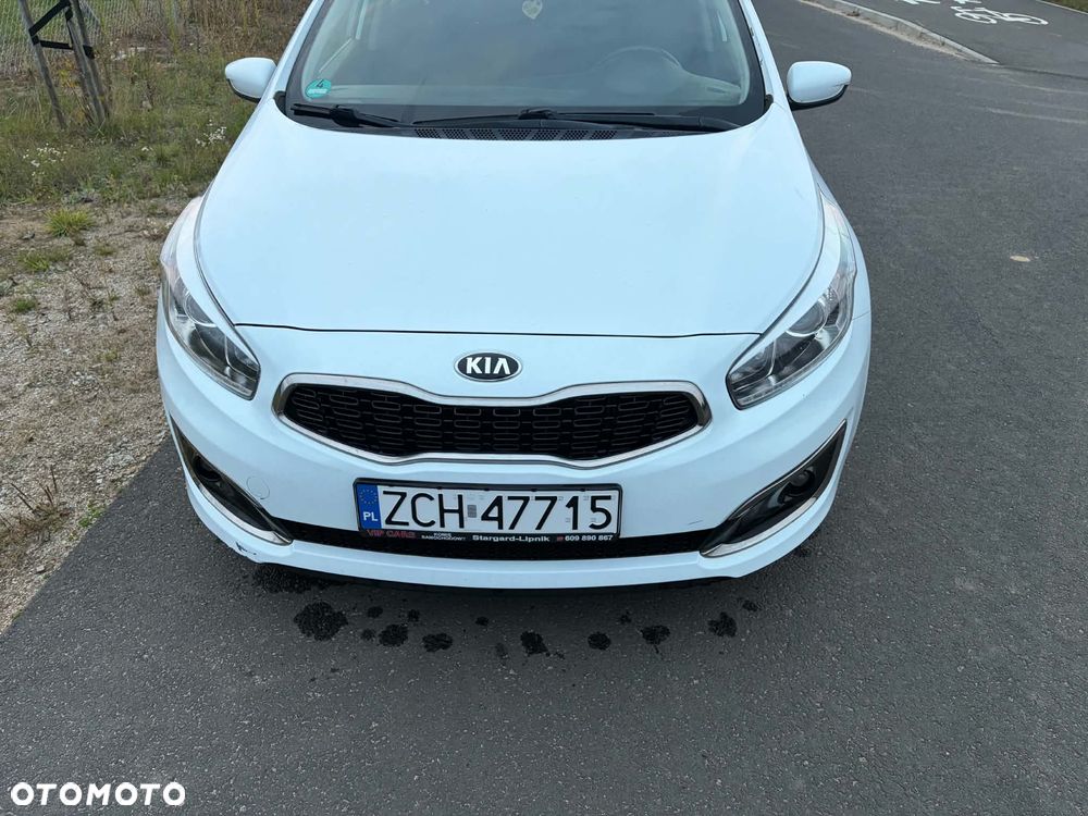 Kia Ceed 1.6 CRDi L - 12