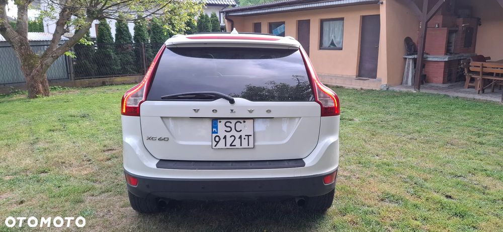 Volvo XC 60 3.2 AWD Kinetic - 6