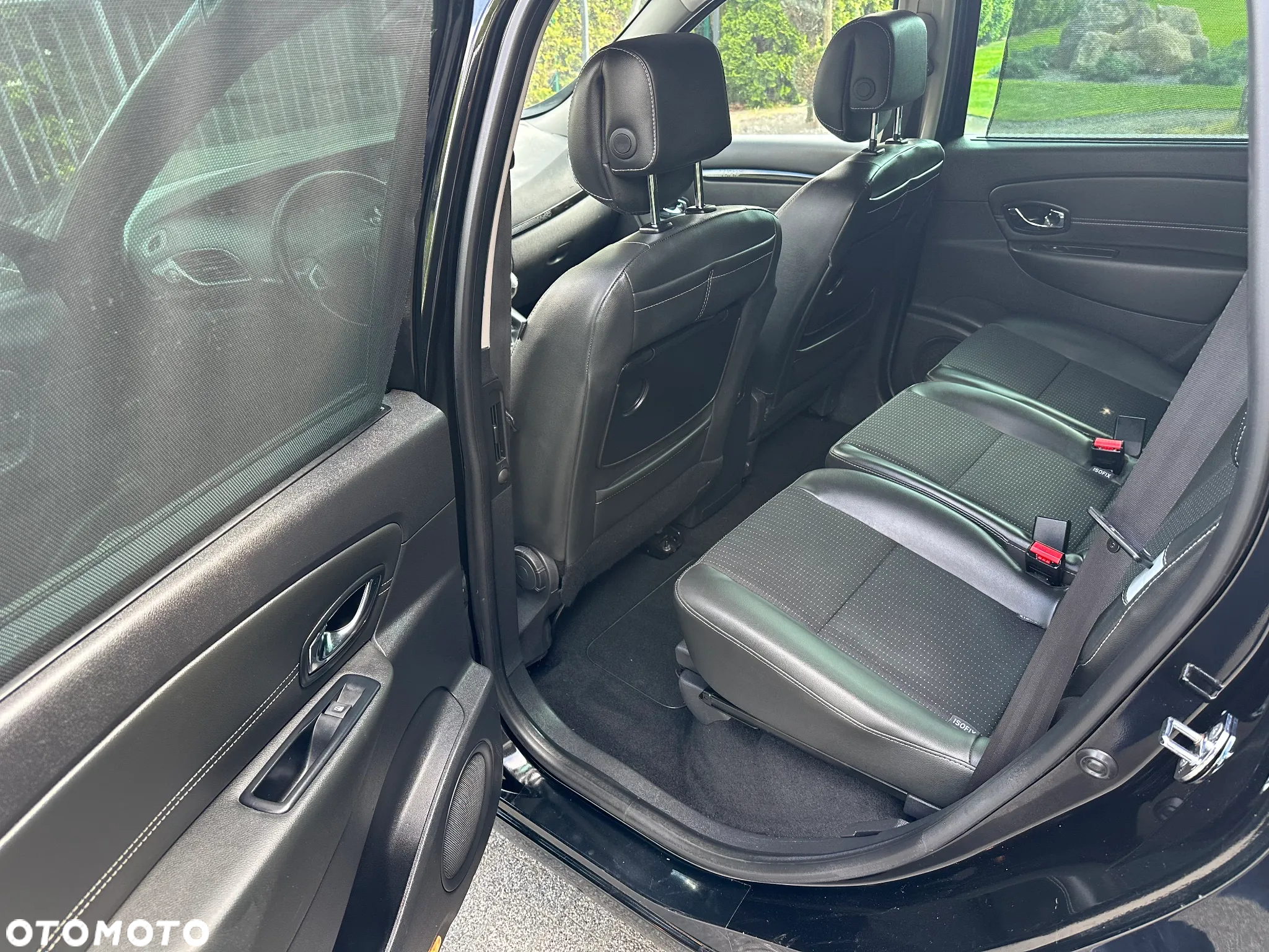 Renault Grand Scenic - 11