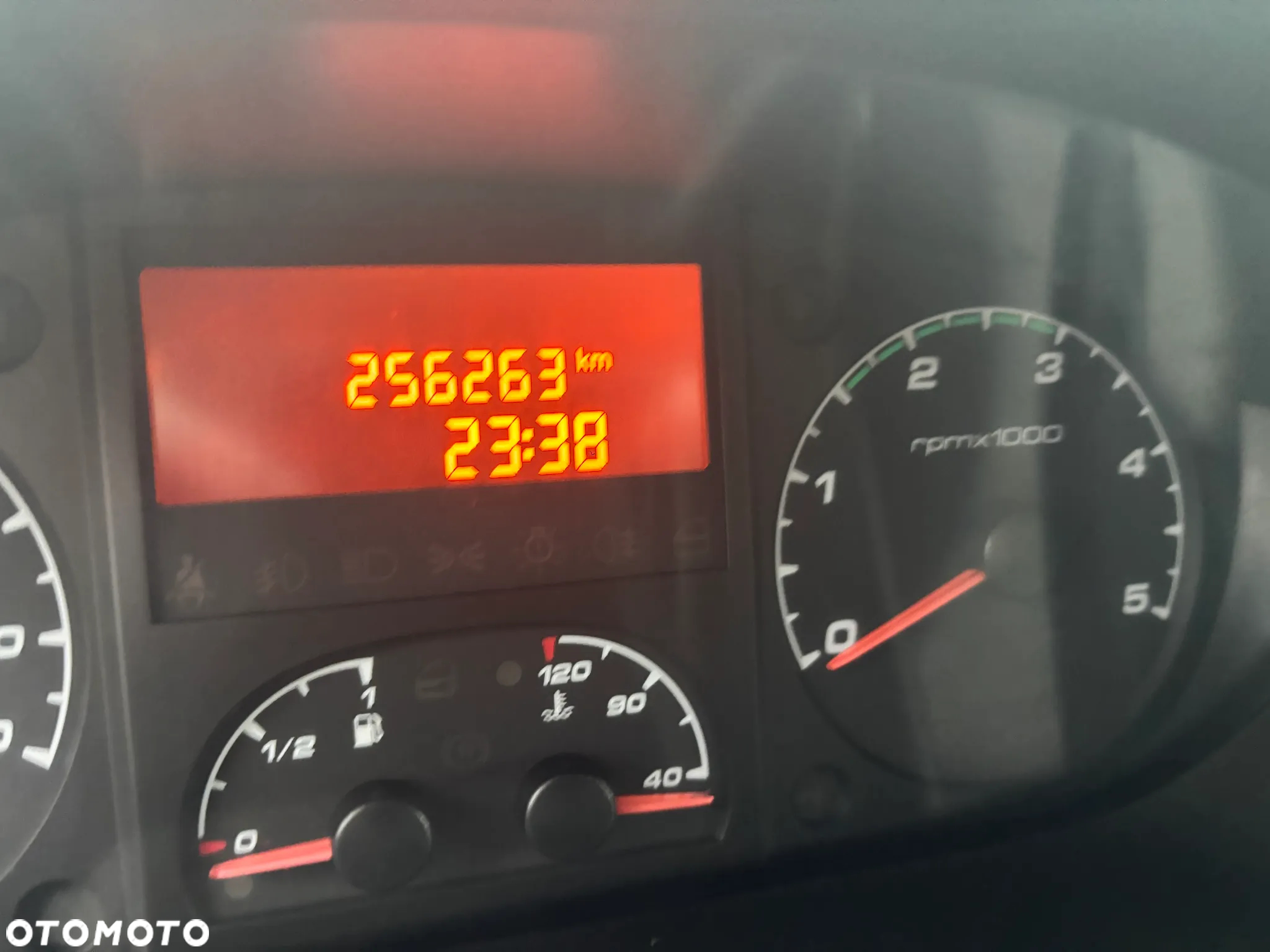 Iveco 35C13,,35C14,,35C15 - 7