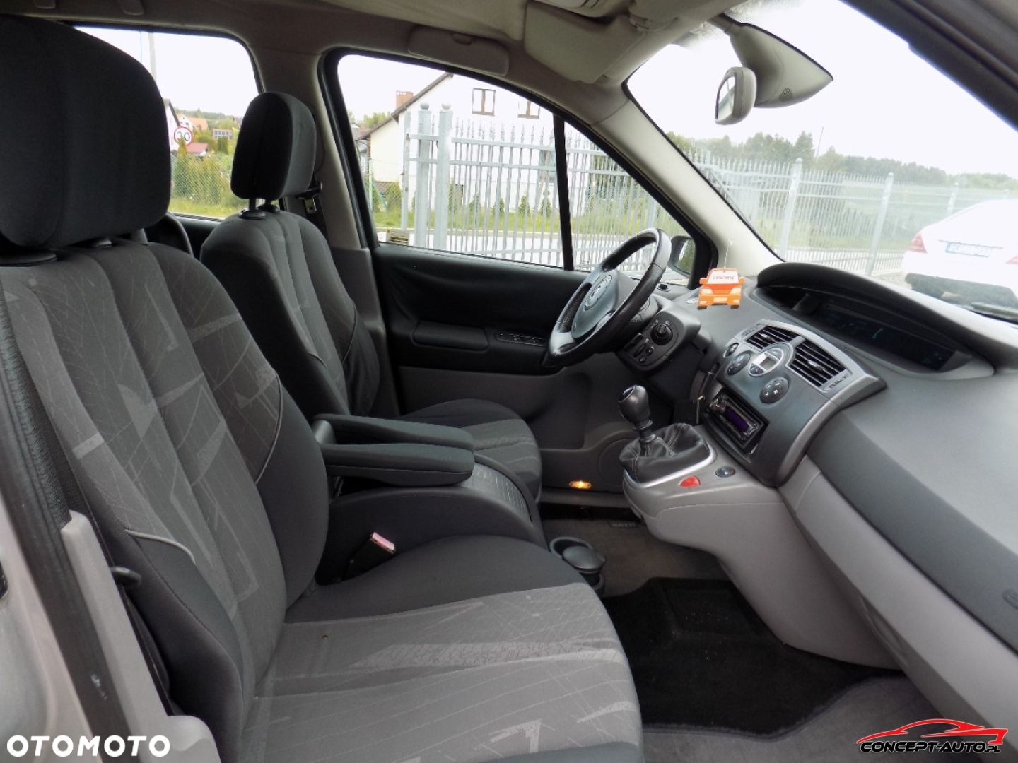 Renault Scenic - 16