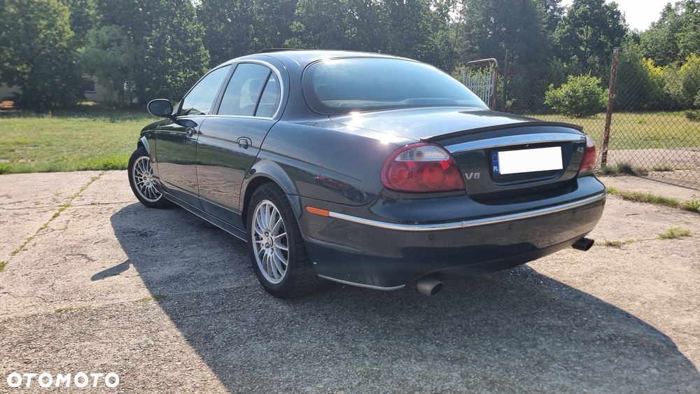 Jaguar S-Type - 2