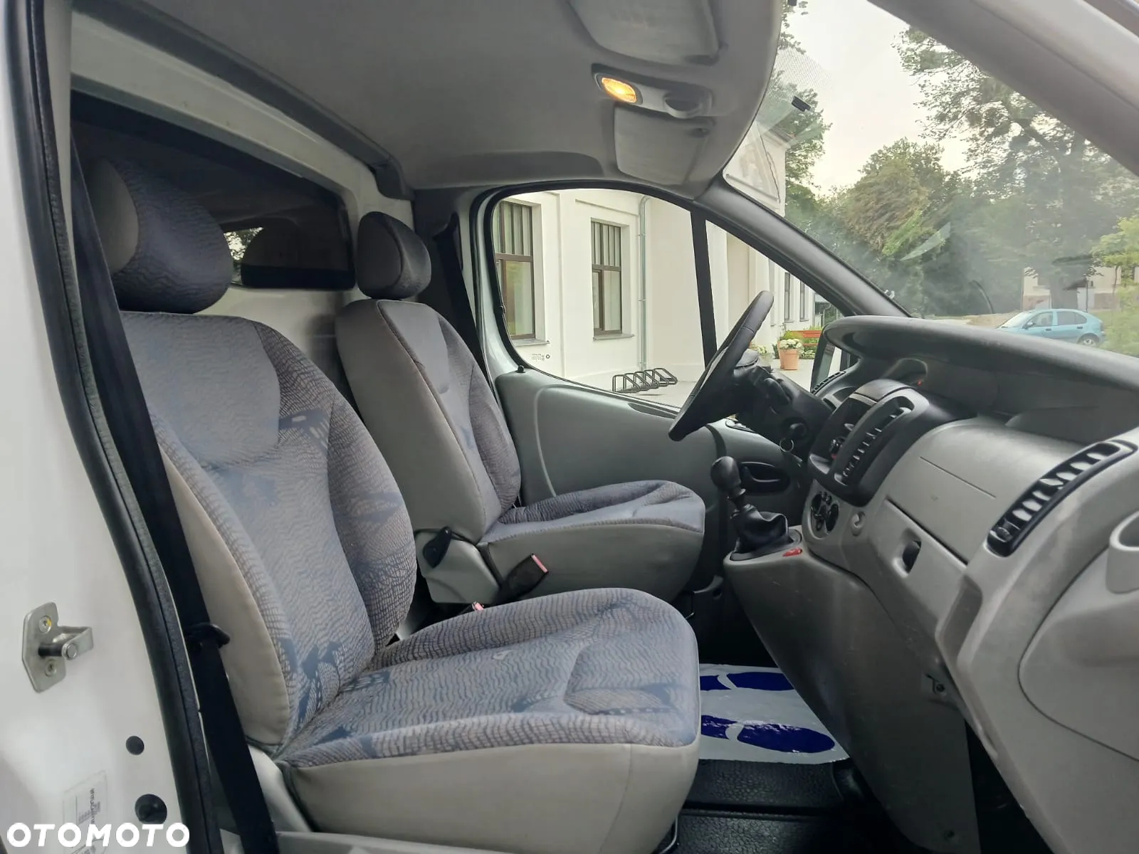 Renault TRAFIC - 15