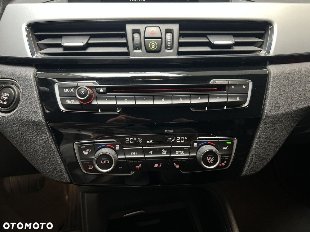 BMW X1 xDrive18d Sport Line - 20