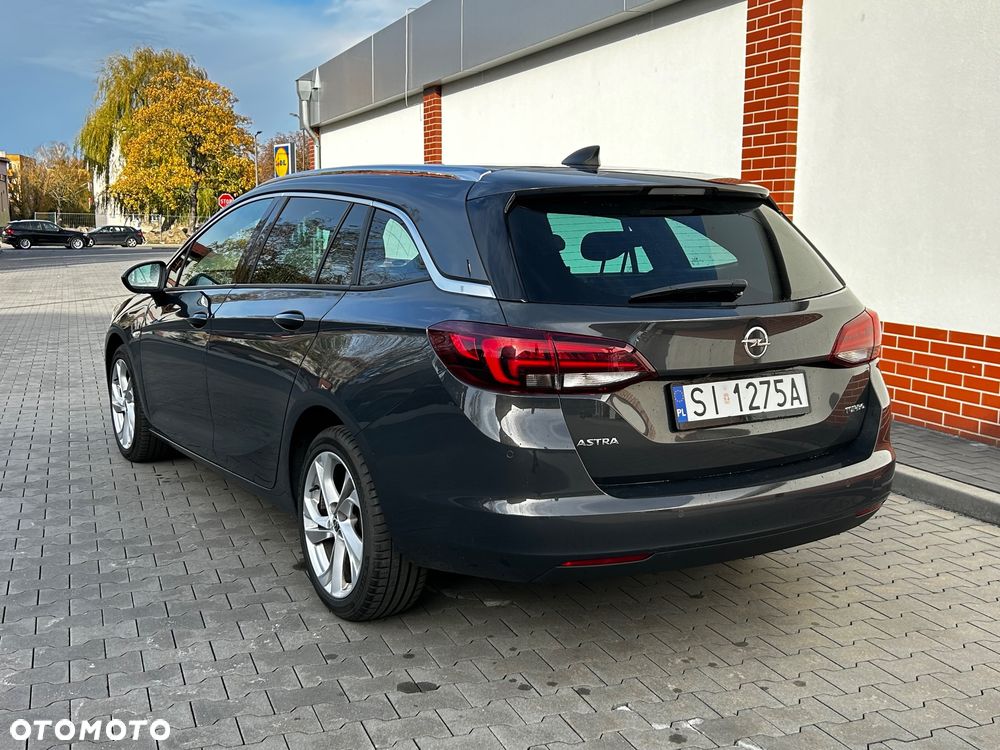 Opel Astra 1.4 T Dynamic S&S - 9