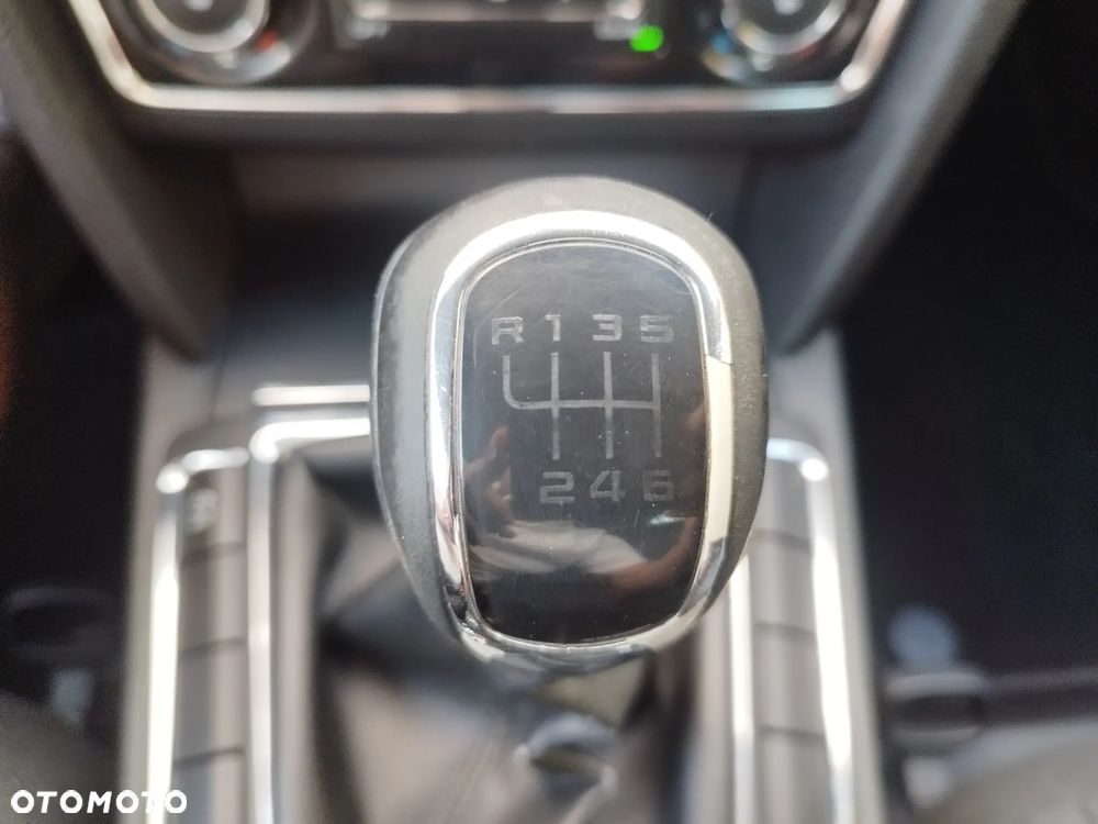 Skoda Superb 2.0 TDI Elegance - 25