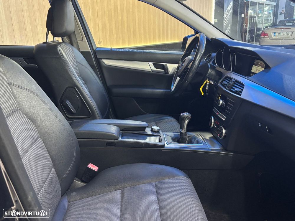Mercedes-Benz C 220 d Avantgarde - 18