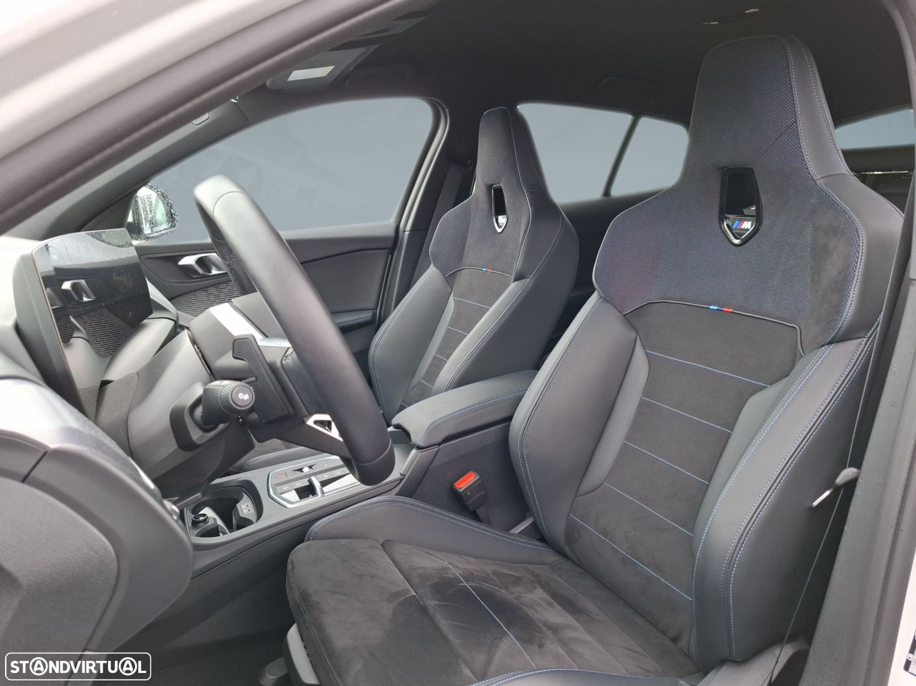 BMW 120 d Pack Desportivo M - 11