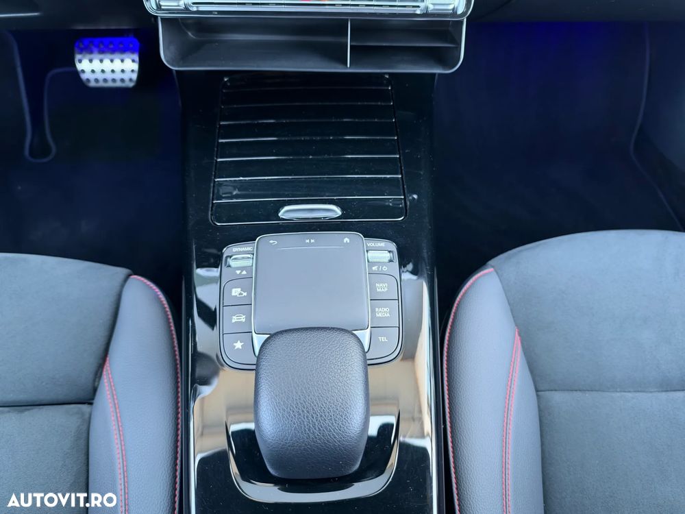 Mercedes-Benz CLA 200 - 34