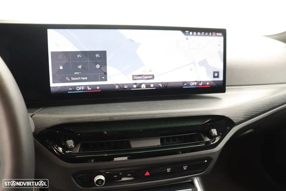 BMW 330 e Touring Aut. M Sport - 15