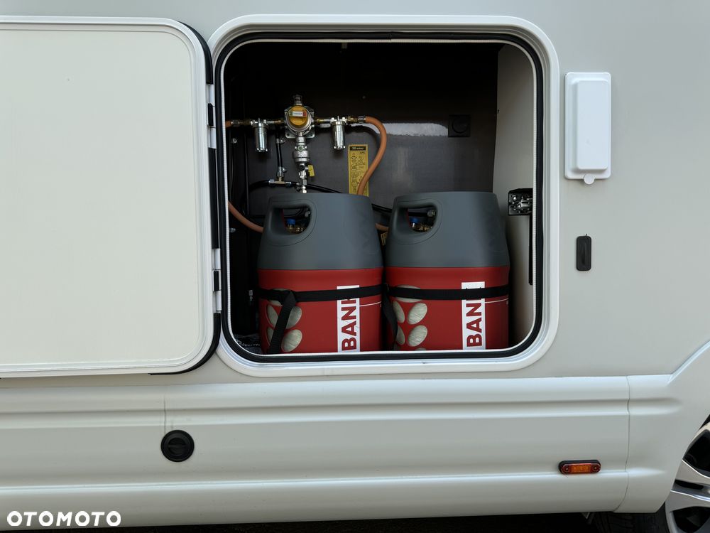 Mercedes-Benz Sprinter - 17