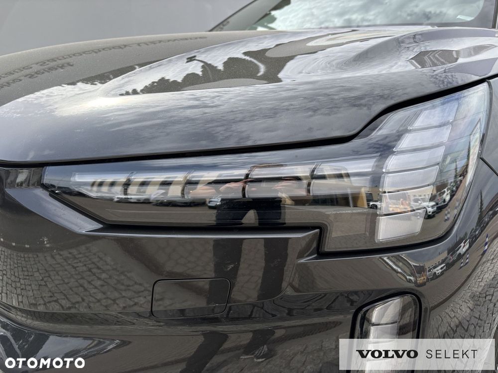Volvo EX90 - 7