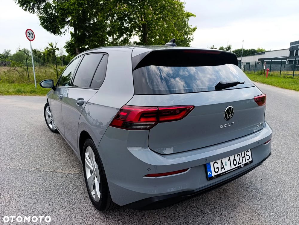 Volkswagen Golf 1.5 eTSI EVO Life DSG - 4